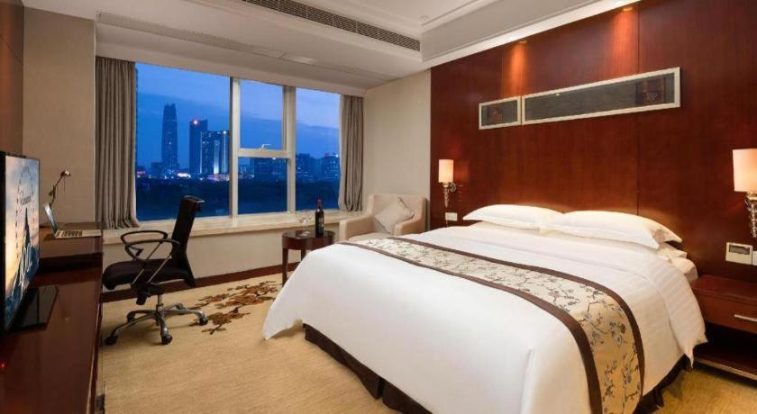 Leisure Hotel Dongguan  Eksteriør bilde
