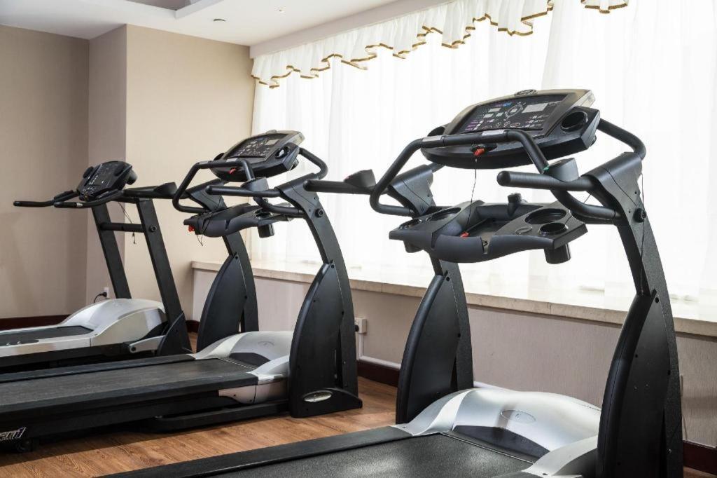 Leisure Hotel Dongguan  Eksteriør bilde